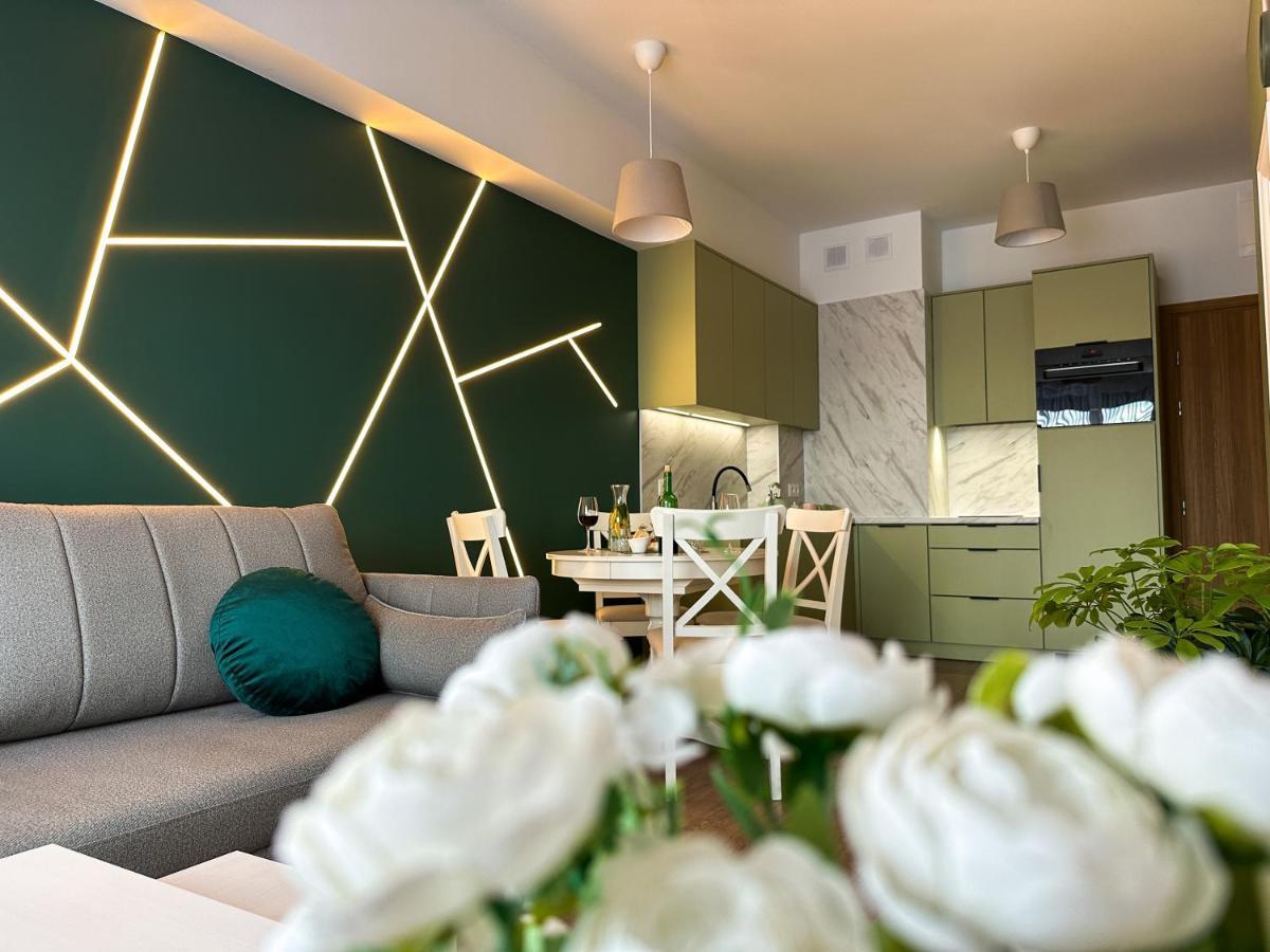 Szmaragd Apartament - Zator Energylandia エクステリア 写真