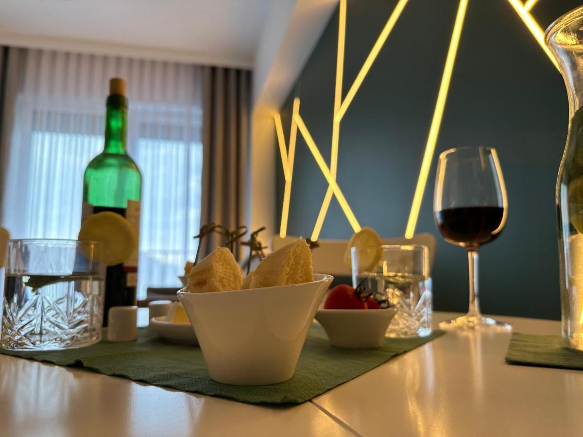 Szmaragd Apartament - Zator Energylandia エクステリア 写真